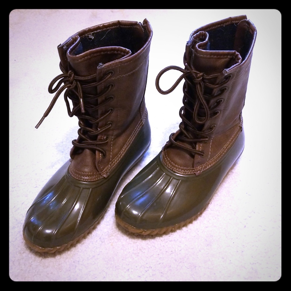 Madden Girl rainboots